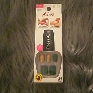 Kiss press On nails